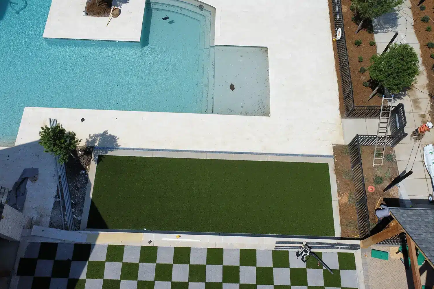 SYNLawn artificial grass pool deck